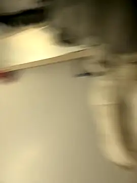 Snapshot of BlueishMove44 chatting on 10.28.25 BlueishMove44 online show from 10.28.25