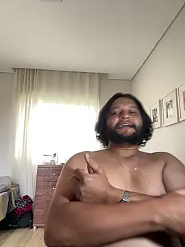 Snapshot of LoboCachorro chatting on 11.09.25 LoboCachorro online show from 11.09.25