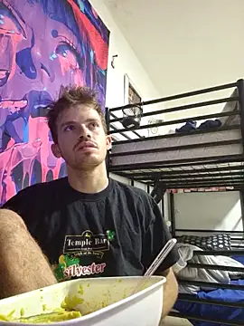 Snapshot of oraharoncohen chatting on 10.31.25 oraharoncohen online show from 10.31.25