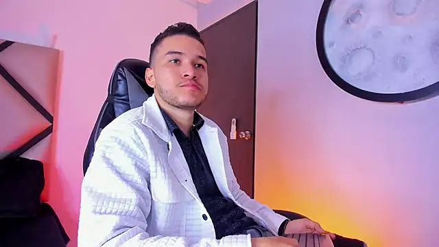 mike 257 online show from 11.19.25