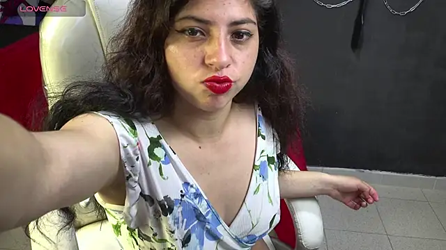 Aishaahot online show from 10.24.25