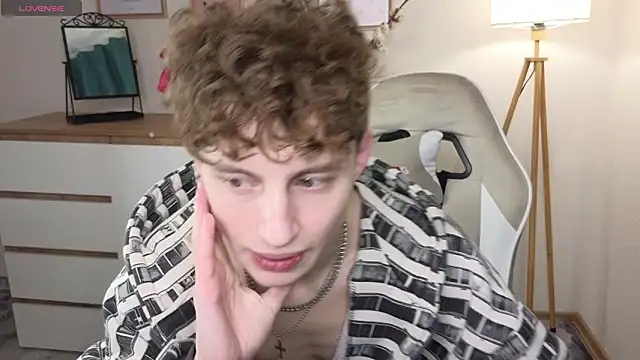 crisp1n online show from 02.06.26