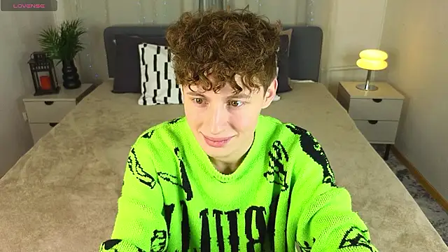 crisp1n online show from 02.15.26