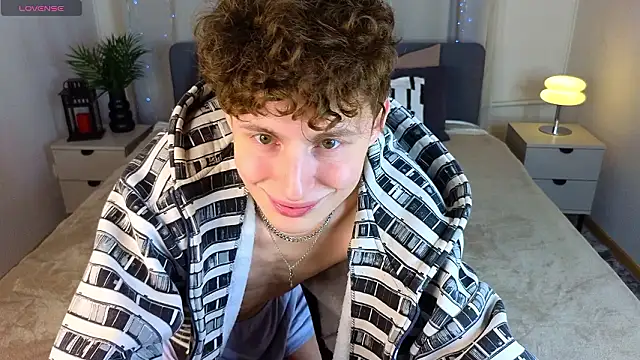 crisp1n online show from 02.18.26