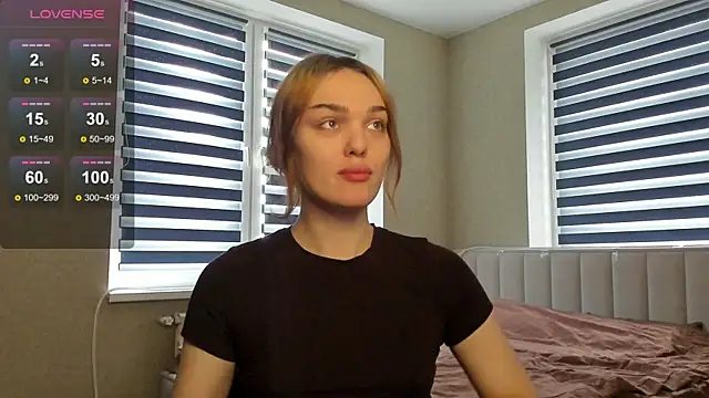 EmiliaRhodes online show from 10.22.25
