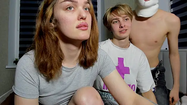 EmiliaRhodes online show from 02.08.26