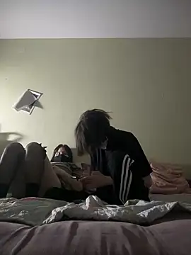 popoul couple online show from 10.22.25