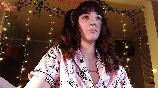 Trickylucy555 online show from 05.14.26