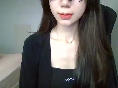 -Alicee- online show from 10.24.25