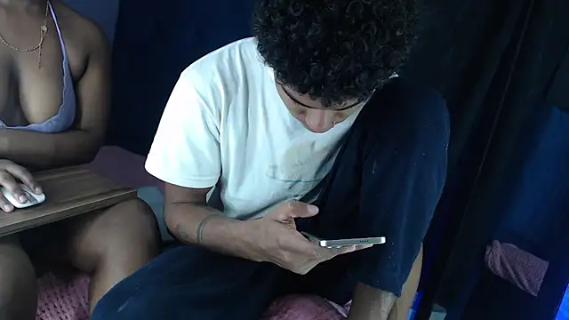 Snapshot of Pasion_morena chatting on 11.28.25 Pasion morena online show from 11.28.25