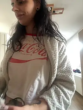 Snapshot of wwwdddccc1 chatting on 02.25.26 wwwdddccc1 online show from 02.25.26