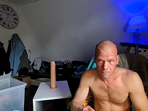 Kinky Play1 online show from 05.12.26