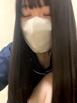 Snapshot of kosho_n chatting on 10.29.25 kosho n online show from 10.29.25