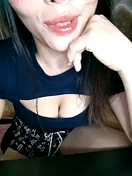 Fish yellow online show from 11.08.25