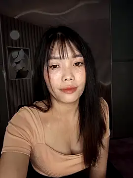 Fish yellow online show from 11.08.25