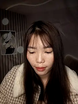 Fish yellow online show from 11.14.25