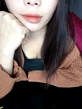 Fish yellow online show from 11.20.25