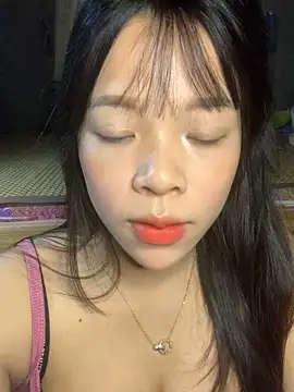 Snapshot of Duck_dona chatting on 10.19.25 Duck dona online show from 10.19.25