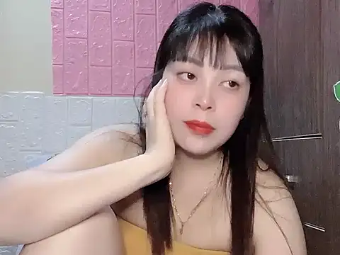 Snapshot of Butterfly_kee chatting on 11.11.25 Butterfly kee online show from 11.11.25