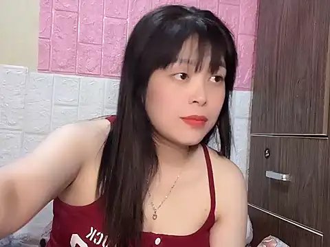 Snapshot of Butterfly_kee chatting on 12.02.25 Butterfly kee online show from 12.02.25