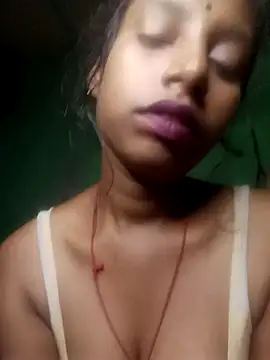 Snapshot of Rutika-G chatting on 10.30.25 Rutika-G online show from 10.30.25