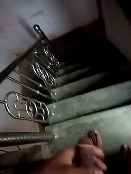 Saddam2332 online show from 10.30.25