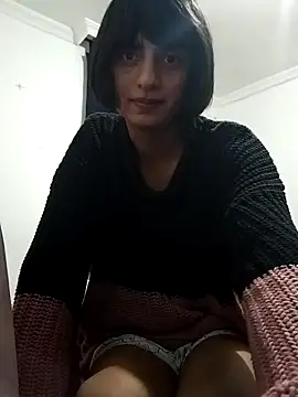 Snapshot of sophiasleepy1 chatting on 10.21.25 sophiasleepy1 online show from 10.21.25