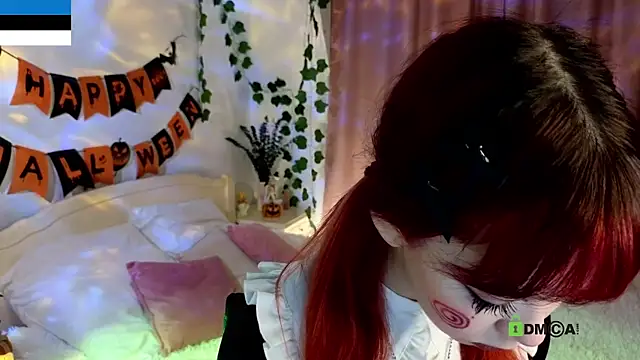 Snapshot of Rochelle_Dolly chatting on 10.30.25 Rochelle Dolly online show from 10.30.25