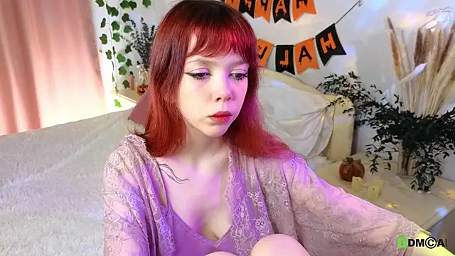 Snapshot of Rochelle_Dolly chatting on 11.06.25 Rochelle Dolly online show from 11.06.25