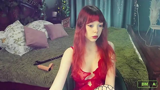 Snapshot of Rochelle_Dolly chatting on 11.09.25 Rochelle Dolly online show from 11.09.25