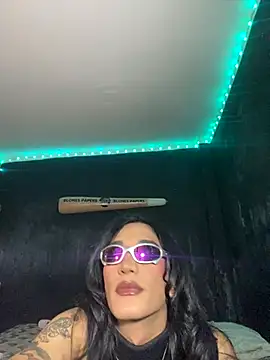 Snapshot of NikitaDragunXXX chatting on 11.01.25 NikitaDragunXXX online show from 11.01.25