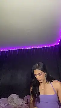 Snapshot of NikitaDragunXXX chatting on 11.16.25 NikitaDragunXXX online show from 11.16.25