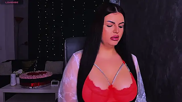 RheaLynn online show from 11.23.25