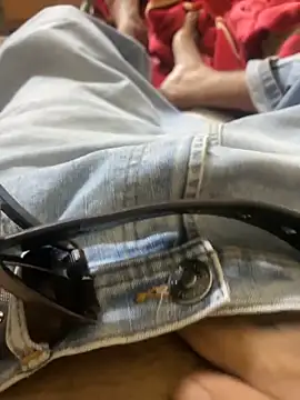 Snapshot of shyiiiiiiiiiii chatting on 11.22.25 shyiiiiiiiiiii online show from 11.22.25