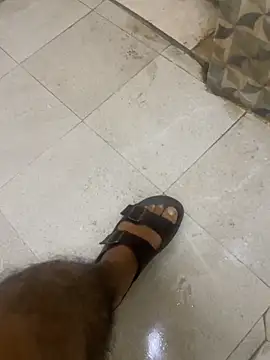 Snapshot of shyiiiiiiiiiii chatting on 12.16.25 shyiiiiiiiiiii online show from 12.16.25