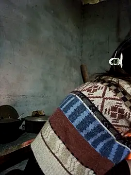 Snapshot of chipu06 chatting on 11.02.25 chipu06 online show from 11.02.25