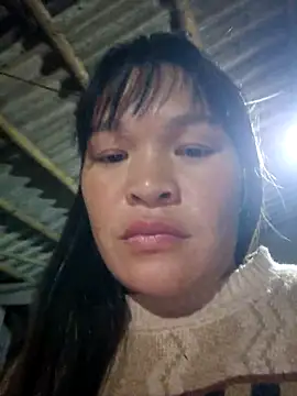 Snapshot of chipu06 chatting on 11.08.25 chipu06 online show from 11.08.25