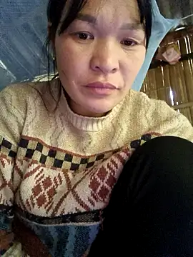 Snapshot of chipu06 chatting on 11.20.25 chipu06 online show from 11.20.25