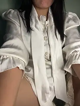 Snapshot of Winny-sexy chatting on 03.02.26 Winny-sexy online show from 03.02.26