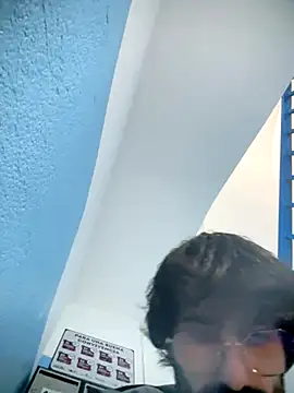 Snapshot of Paapii1098 chatting on 12.05.25 Paapii1098 online show from 12.05.25