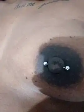 Snapshot of Jennyy31 chatting on 11.24.25 Jennyy31 online show from 11.24.25