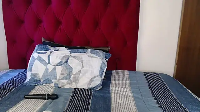 Snapshot of Sex-Great chatting on 11.18.25 Sex-Great online show from 11.18.25