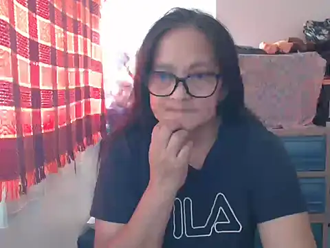 Kinkybela2025 online show from 02.01.26