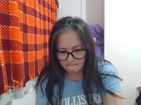 Kinkybela2025 online show from 03.29.26