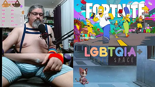 Snapshot of geekycastillo chatting on 11.17.25 geekycastillo online show from 11.17.25