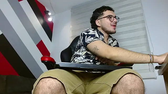 Zac Golden online show from 02.08.26