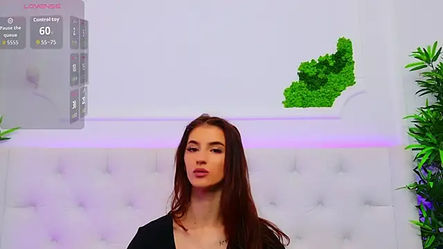 Snapshot of ElisaCharm chatting on 01.09.26 ElisaCharm online show from 01.09.26