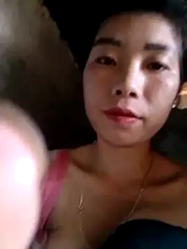 Snapshot of mekaka00 chatting on 11.15.25 mekaka00 online show from 11.15.25