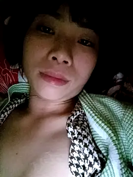 Snapshot of mekaka00 chatting on 12.14.25 mekaka00 online show from 12.14.25