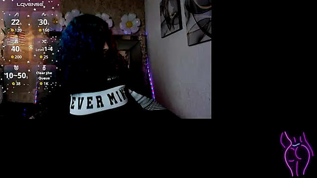 Snapshot of Cristall_ravven chatting on 11.04.25 Cristall ravven online show from 11.04.25